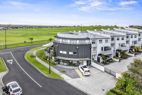 Photo of property in 11/36 Bankside Road, Silverdale, 0932