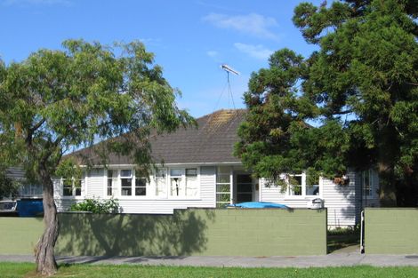 Photo of property in 85 Farringdon Street, Glen Innes, Auckland, 1072