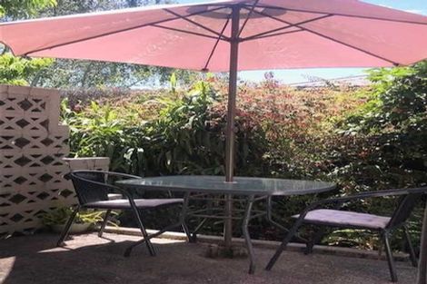 Photo of property in 146 Queen Street, Pukekohe, 2120