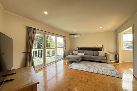 Photo of property in 9 Linwood Avenue, Forrest Hill, Auckland, 0620