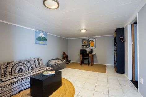 Photo of property in 31 Scott Street, Moturoa, New Plymouth, 4310