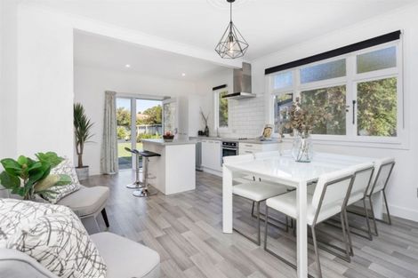 Photo of property in 42 Alexandra Street, Richmond, Christchurch, 8013