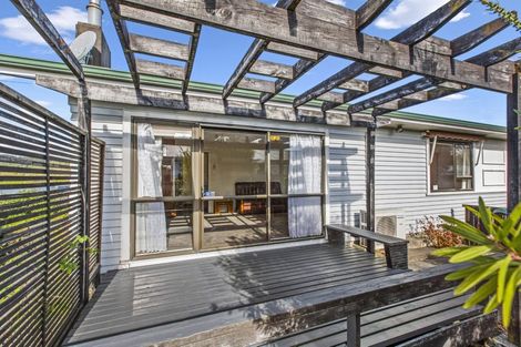 Photo of property in 24 Riverview Road, Huntly, 3700