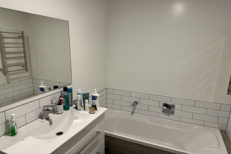 Photo of property in 17/19 Ruakiwi Road, Hamilton Lake, Hamilton, 3204