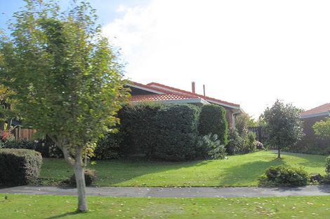 Photo of property in 22 Sayers Crescent, Ilam, Christchurch, 8041