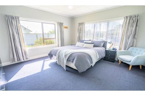 Photo of property in 58 Mauchline Street, Wallacetown, 9816