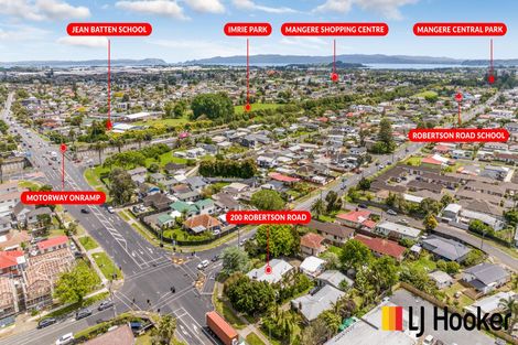 Photo of property in 200 Robertson Road, Mangere East, Auckland, 2024