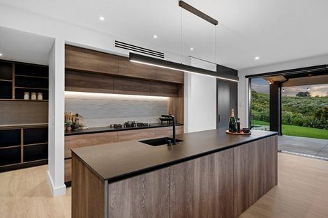 Photo of property in 9 Ridgelea Road, Long Bay, Albany, 0792