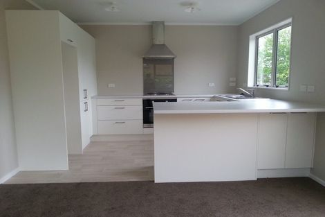 Photo of property in 96 Hutchinsons Road, Bucklands Beach, Auckland, 2014