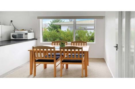 Photo of property in 12 Vogel Street, Levin, 5510