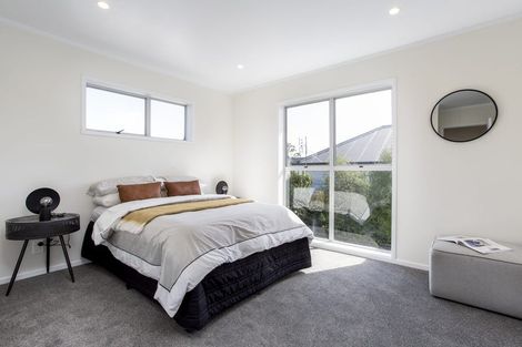 Photo of property in 4/34 Rewarewa Road, Te Atatu Peninsula, Auckland, 0610