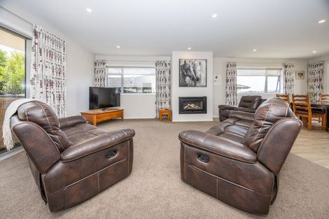 Photo of property in 22 Oak Ridge Drive, Te Awamutu, 3800