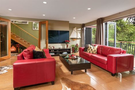 Photo of property in 8 Remu Place, Greenhithe, Auckland, 0632