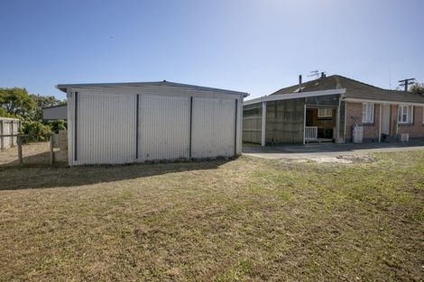 Photo of property in 5 Johnston Grove, Taita, Lower Hutt, 5011