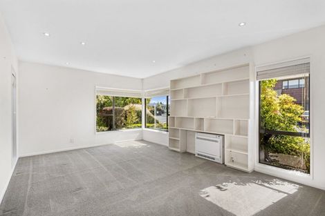 Photo of property in 2 Cottesmore Close, Burnside, Christchurch, 8053