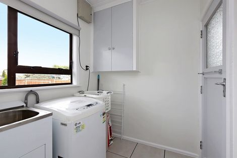 Photo of property in 48 Taradale Road, Marewa, Napier, 4110