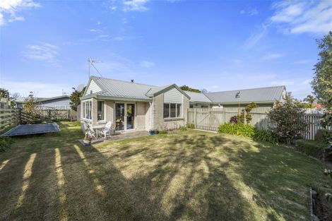 Photo of property in 25 Kane Road, Papamoa Beach, Papamoa, 3118