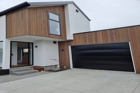 Photo of property in 4/63 Waltham Road, Sydenham, Christchurch, 8023