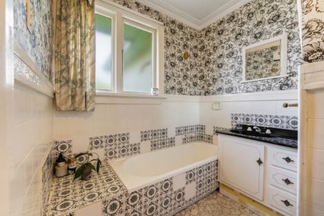 Photo of property in 164 Mornington Road, Kenmure, Dunedin, 9011