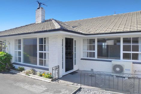 Photo of property in 4/990 Colombo Street, St Albans, Christchurch, 8014