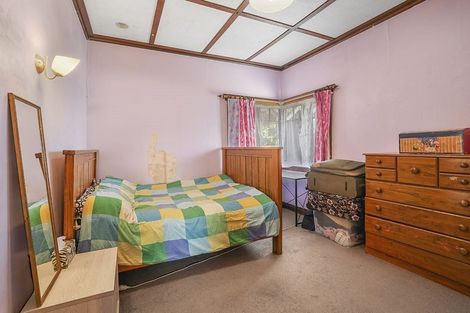 Photo of property in 56 Aroha Avenue, Sandringham, Auckland, 1025