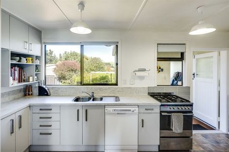 Photo of property in 47 Le Quesne Road, Bay View, Napier, 4104