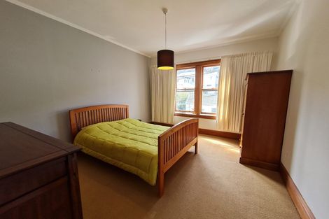 Photo of property in 6 Porritt Avenue, Mount Victoria, Wellington, 6011