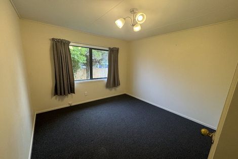 Photo of property in 82 Queens Road, Waikanae Beach, Waikanae, 5036