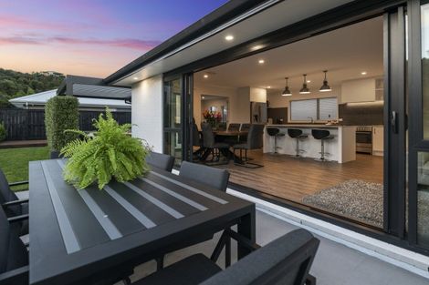 Photo of property in 84 Pakanga Grove, Pyes Pa, Tauranga, 3112