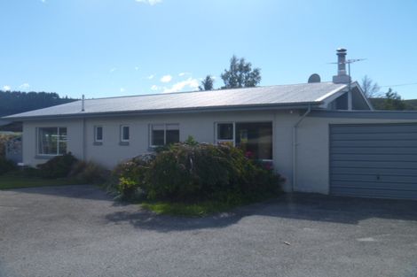 Photo of property in 10 Orchard Street, Clyde, 9330