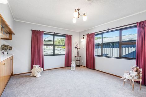 Photo of property in 13 Apirana Avenue, Regent, Whangarei, 0112