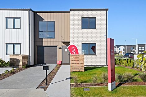 Photo of property in 1 Nga Pona Toru Road, Flat Bush, Auckland, 2019