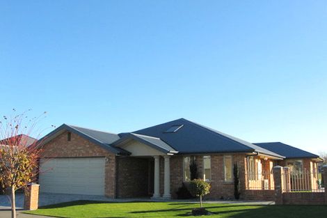 Photo of property in 27 Providence Place, Redwood, Christchurch, 8051