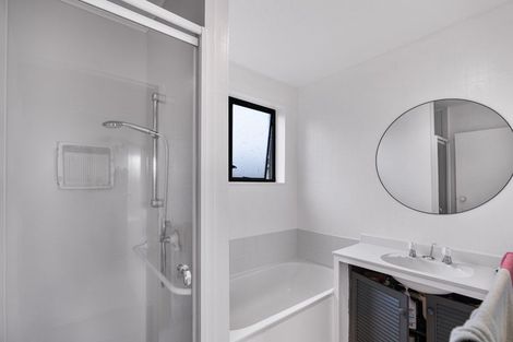 Photo of property in 1/40b Chipping Lane, Redwood, Christchurch, 8051