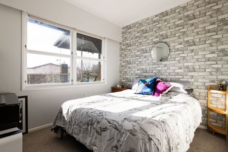 Photo of property in 203 Warburton Crescent, Te Awamutu, 3800