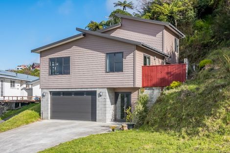 Photo of property in 6 Picasso Grove, Belmont, Lower Hutt, 5010