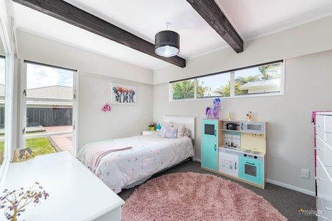 Photo of property in 25 Kopara Grove, Stokes Valley, Lower Hutt, 5019