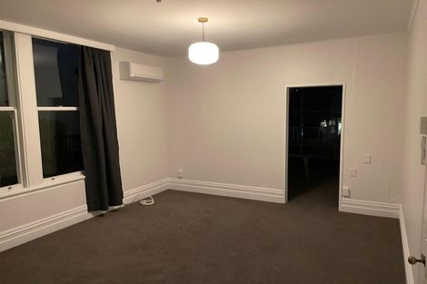 Photo of property in 34 Grove Road, Kelburn, Wellington, 6012