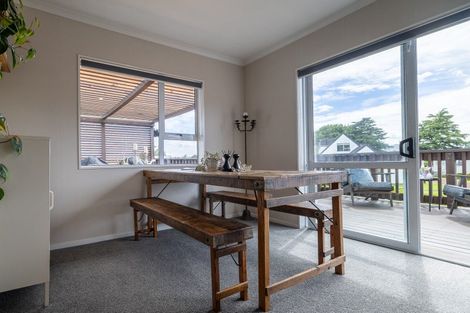 Photo of property in 37 Sheridan Crescent, Leamington, Cambridge, 3432