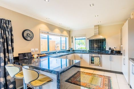 Photo of property in 54 Realm Drive, Paraparaumu, 5032