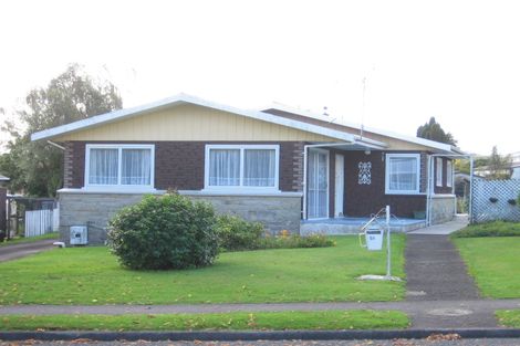Photo of property in 51 Pohutukawa Drive, Tokoroa, 3420
