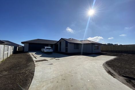 Photo of property in 6 Faber Place, Rototuna North, Hamilton, 3210