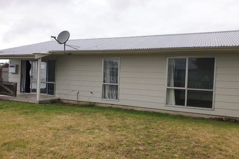 Photo of property in 9a Lander Place, Flaxmere, Hastings, 4120