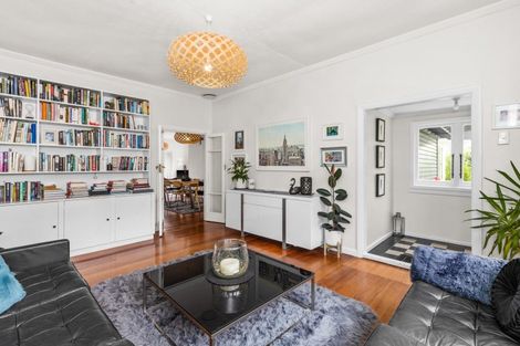 Photo of property in 60 Joll Road, Havelock North, 4130