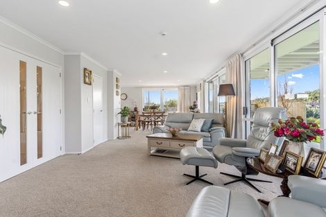 Photo of property in 19 Double Bay Road, Pyes Pa, Tauranga, 3112