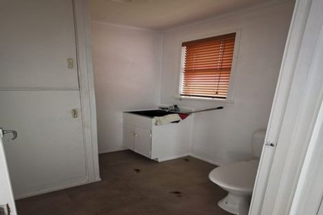 Photo of property in 4 Marybeth Place, Rosehill, Papakura, 2113