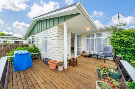 Photo of property in 4 Ruapae Grove, Trentham, Upper Hutt, 5018