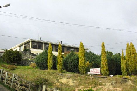 Photo of property in 40 Bayne Terrace, Macandrew Bay, Dunedin, 9014