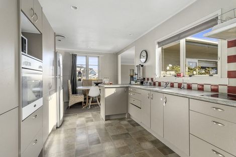 Photo of property in 37 Bader Street, Bader, Hamilton, 3206