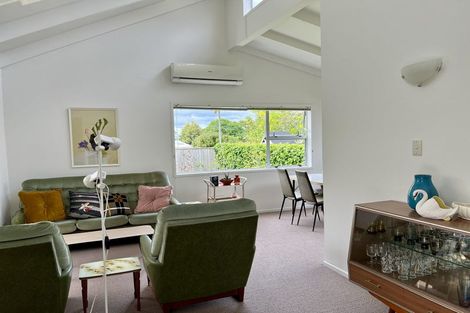 Photo of property in 2/9 Ascot Avenue, Narrow Neck, Auckland, 0624